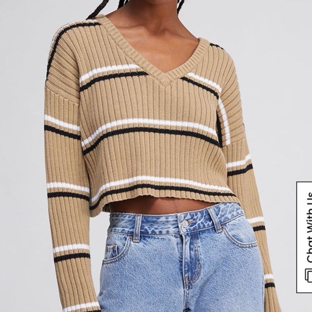 LA Hearts '90s Girl V Neck Sweater